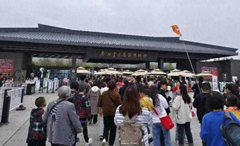 清明假期临潼接待游客超18万