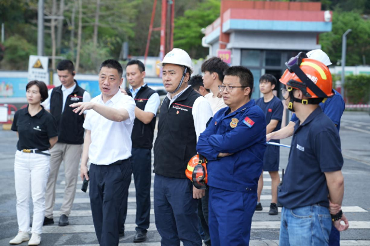 深圳市组织超高层建筑灭火无人机实战应用测试
