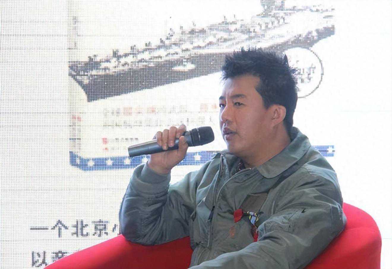 北京小伙罗雪：在美国航母服役4年，退役后回到祖国，如今怎样了
