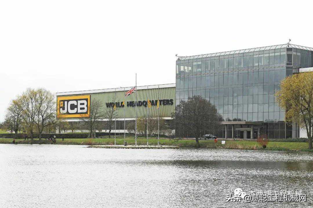 沉重悼念！JCB降半旗致敬爱丁堡公爵
